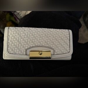 Elegant White and Gold Woven Clutch